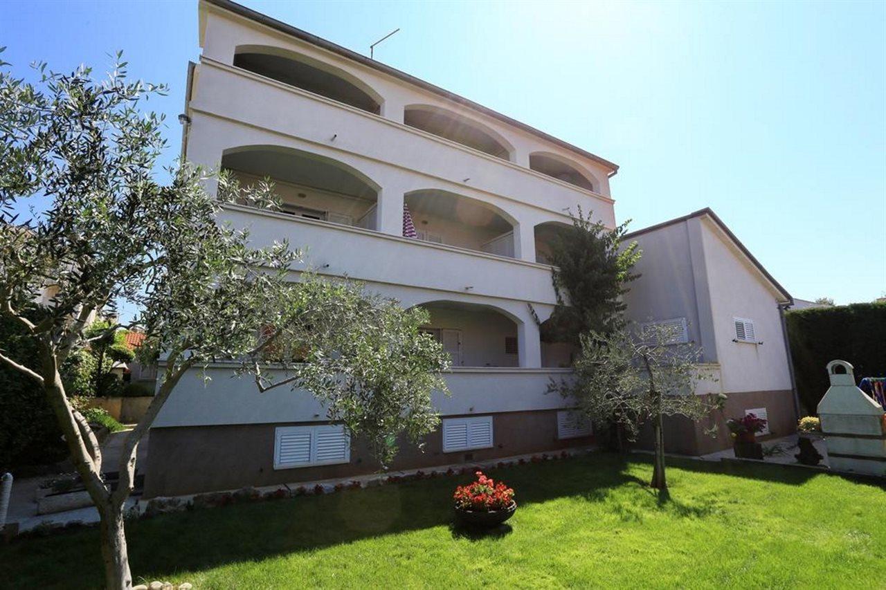 Apartments & Rooms Petra Zadar Exterior photo