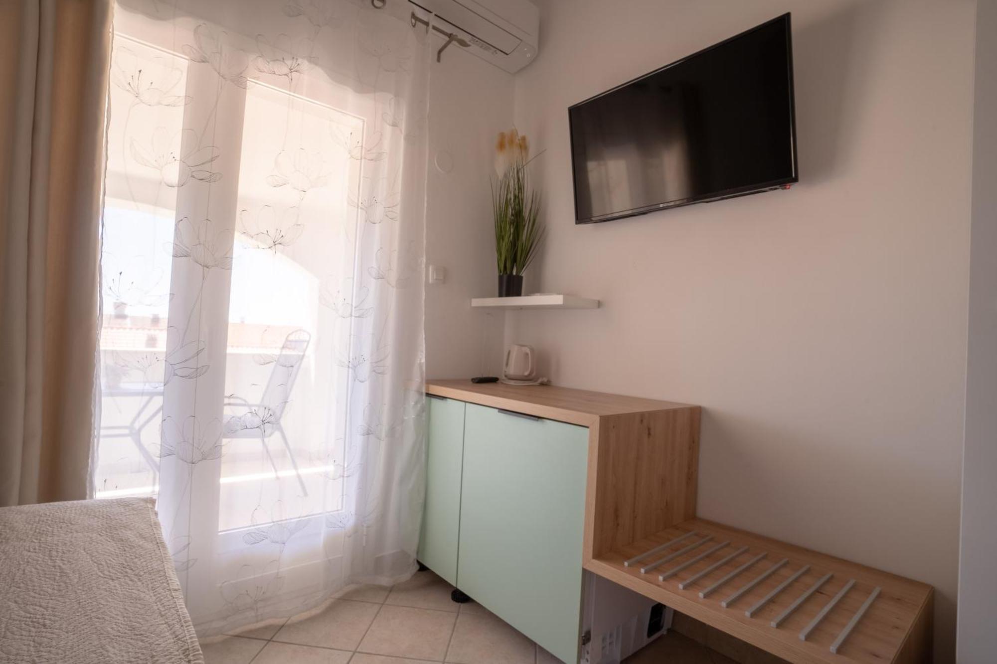 Apartments & Rooms Petra Zadar Exterior photo