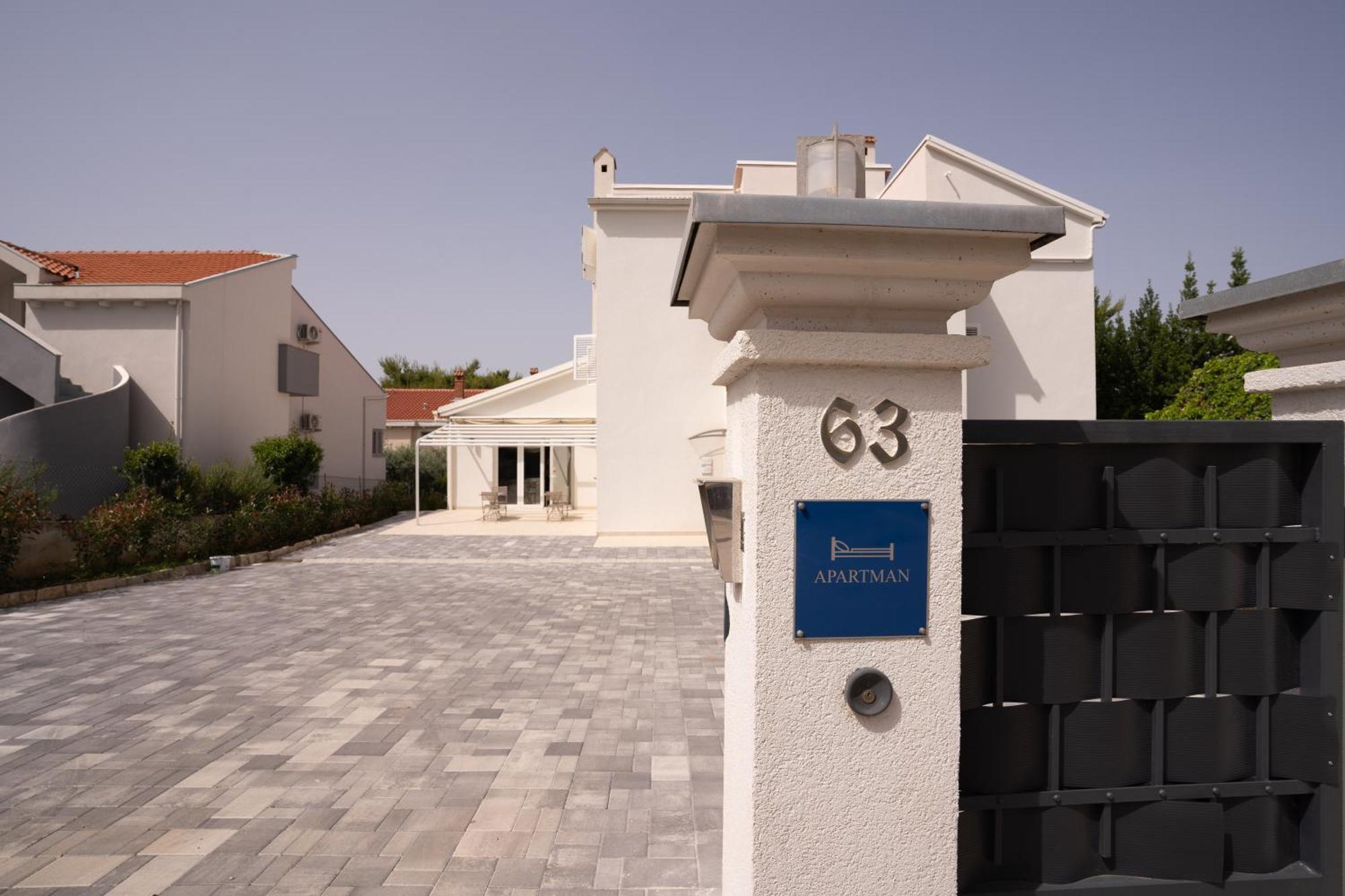 Apartments & Rooms Petra Zadar Exterior photo