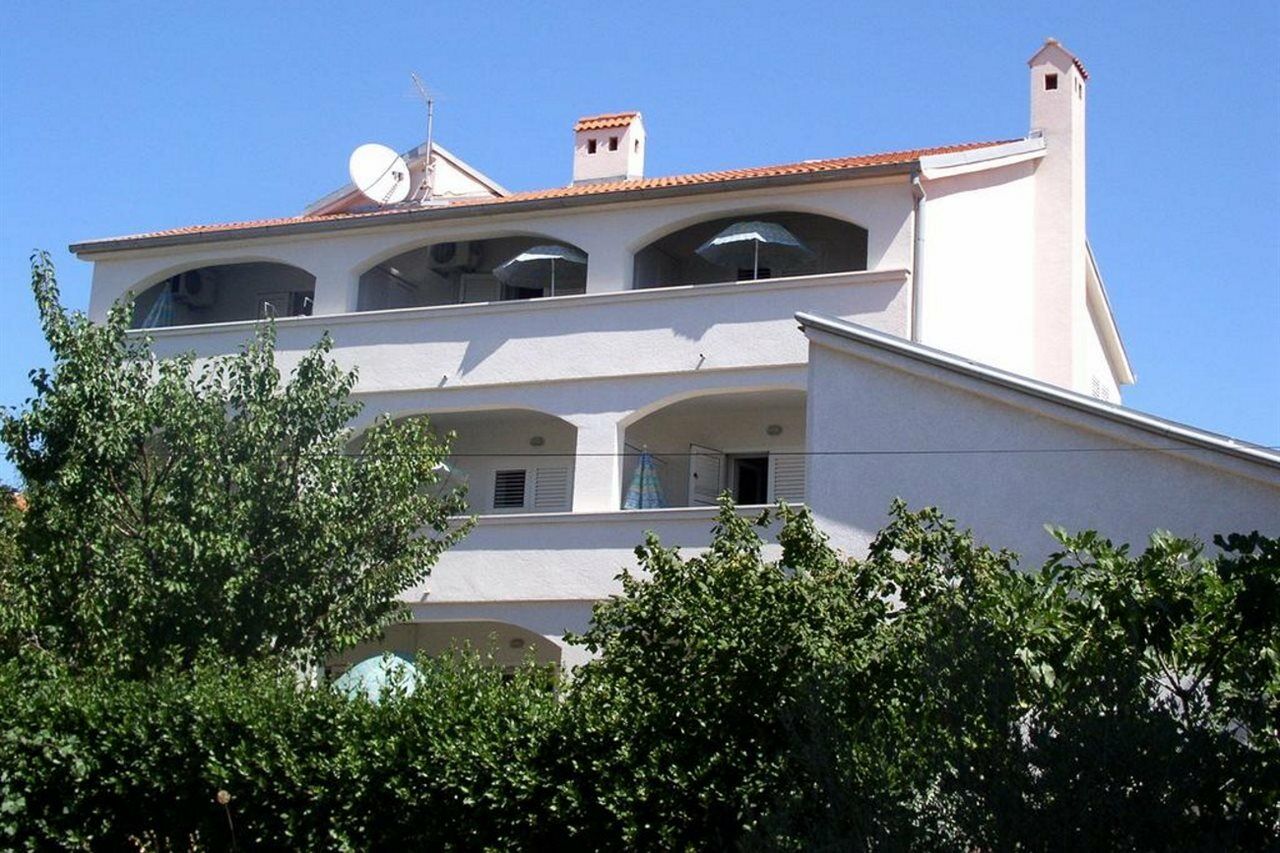 Apartments & Rooms Petra Zadar Exterior photo